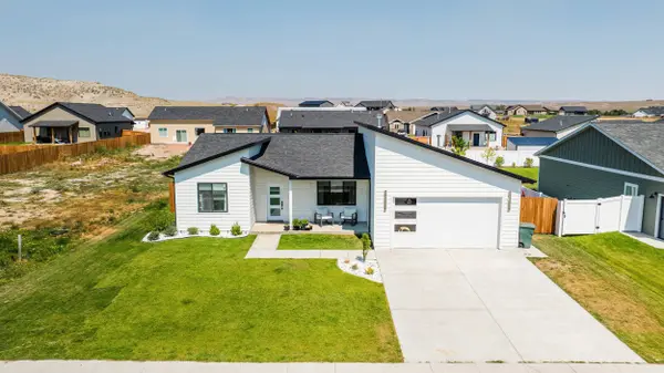 1429 Silverton DR, Ranchester, WY 82839