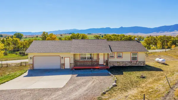 6 Grandview DR, Sheridan, WY 82801