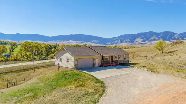 6 Grandview DR, Sheridan, WY 82801