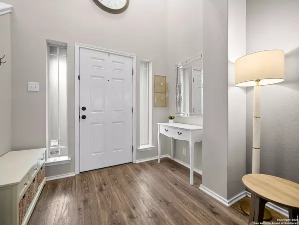 17023 Ashbury Ldg, San Antonio, TX 78247