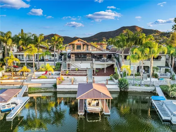 30297 Skippers Way, Canyon Lake, CA 92587