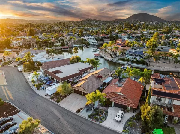 30297 Skippers Way, Canyon Lake, CA 92587