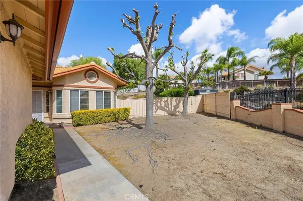 39555 Glenwood CT, Murrieta, CA 92563