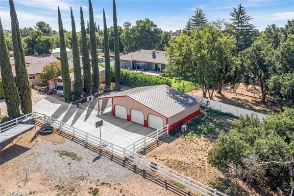9312 Avenida Altura Bella, Cherry Valley, CA 92223