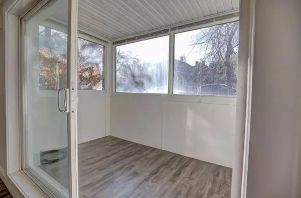 1908 28 AVE SW #101, Calgary, AB T2T 1K1