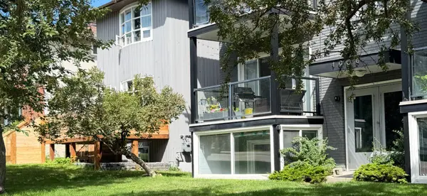1908 28 AVE SW #101, Calgary, AB T2T 1K1