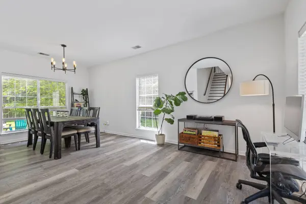 3202 Middleburry Ln, Charleston, SC 29414