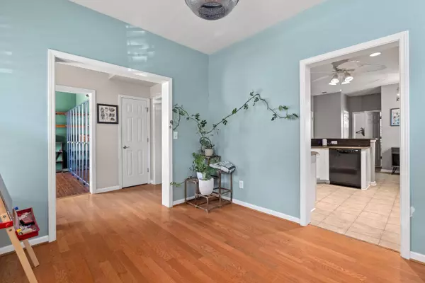 578 Delafield Dr, Summerville, SC 29483