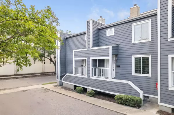 20 Ogier St, Charleston, SC 29403