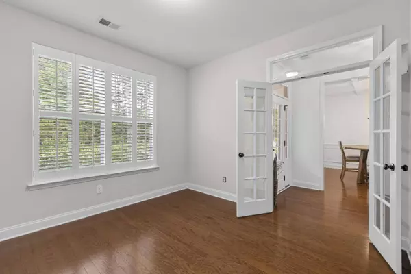 222 Foxbank Plantation Blvd, Moncks Corner, SC 29461