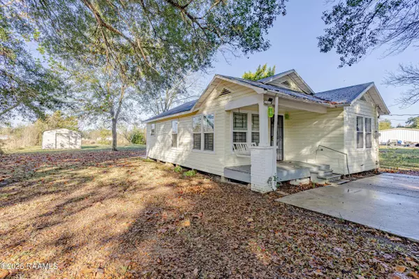 1707 Federal RD, Opelousas, LA 70570