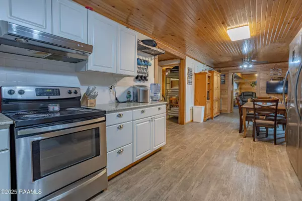 3198 Highway 319, Cypremort Point, LA 70538