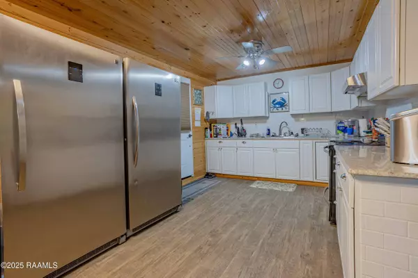 3198 Highway 319, Cypremort Point, LA 70538