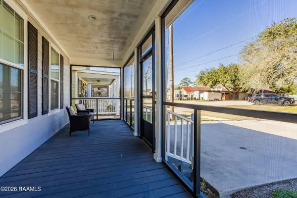 236 Chatrian ST, Grand Coteau, LA 70541