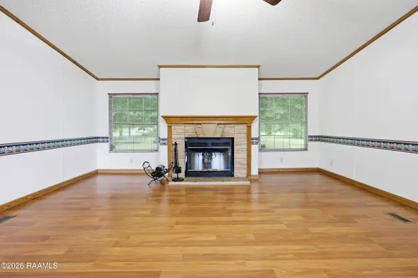 209-2 D Arceneaux RD, Scott, LA 70583