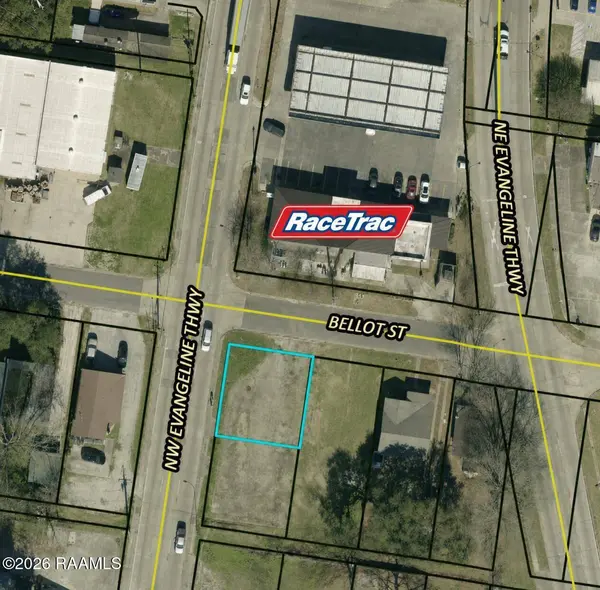 912 NW Evangeline Thruway, Lafayette, LA 70501