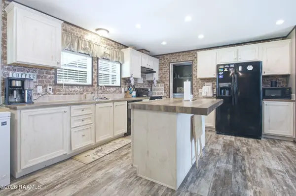 1019 Second ST, Pine Prairie, LA 70576