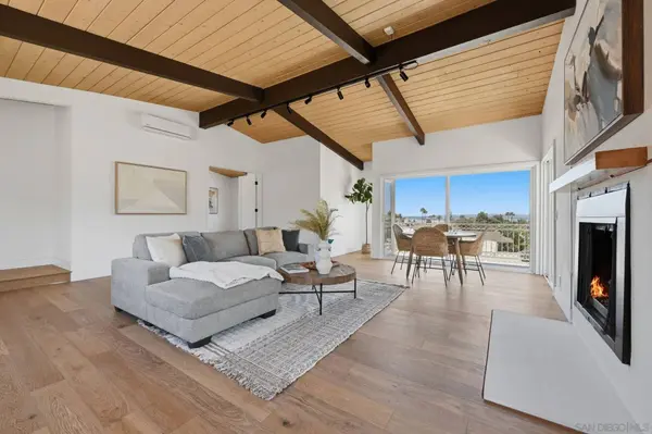 3855 Southview, San Diego, CA 92117