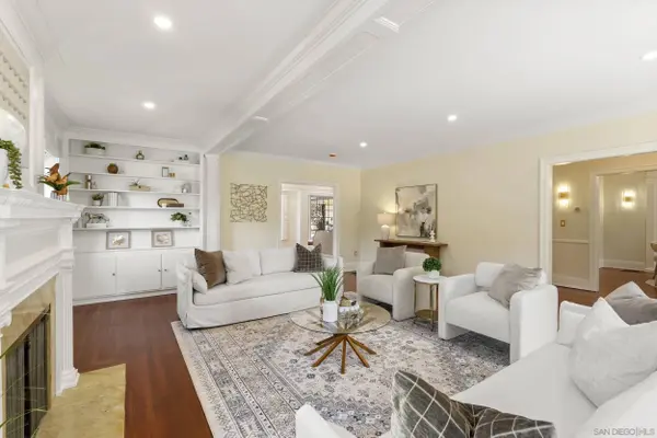 1896 Lyndon, San Diego, CA 92103