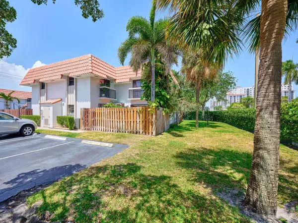 1251 S Federal Highway 1280, Boca Raton, FL 33432