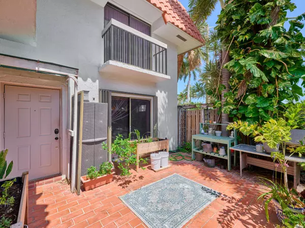 1251 S Federal Highway 1280, Boca Raton, FL 33432