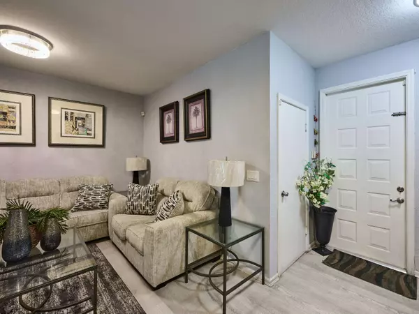 4750 NW 117th AVE, Coral Springs, FL 33076