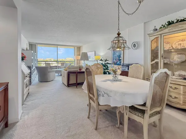 555 NW 4th AVE #401, Boca Raton, FL 33432