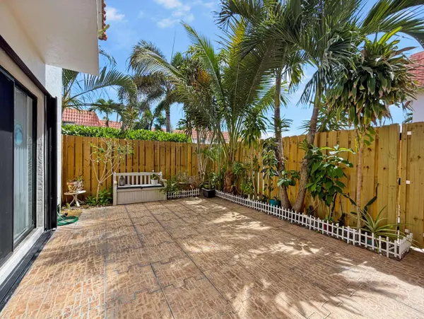 1251 S Federal HWY #114, Boca Raton, FL 33432