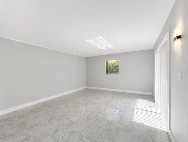 1251 S Federal HWY #114, Boca Raton, FL 33432
