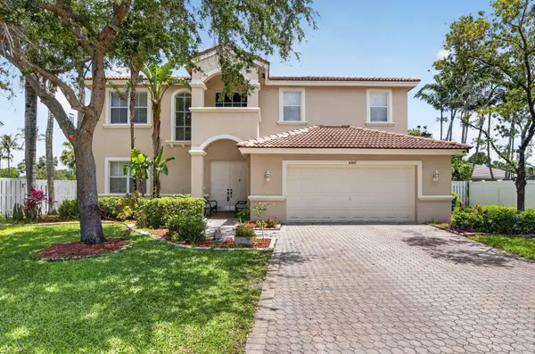 6207 Shadow Tree LN, Lake Worth, FL 33463