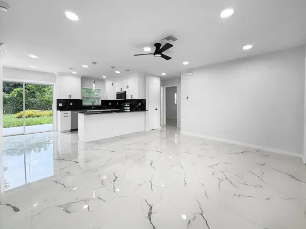 2030 NE 1st LN, Boynton Beach, FL 33435