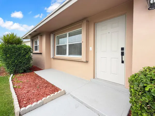 2030 NE 1st LN, Boynton Beach, FL 33435