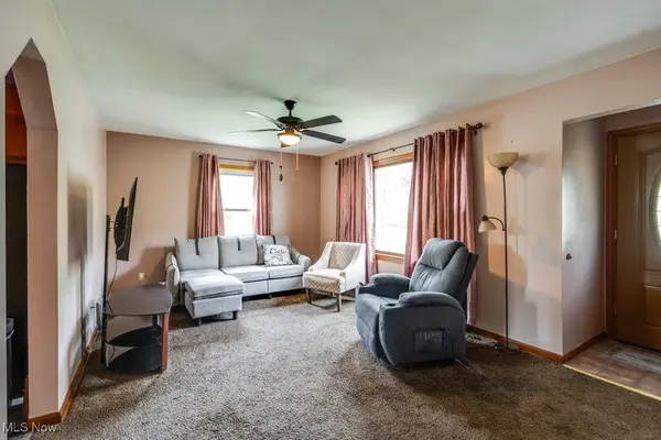 1213 Clifton AVE, Akron, OH 44310