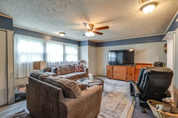 6126 Mark DR, Bedford Heights, OH 44146