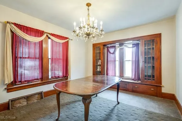 516 Floyd ST, Akron, OH 44310