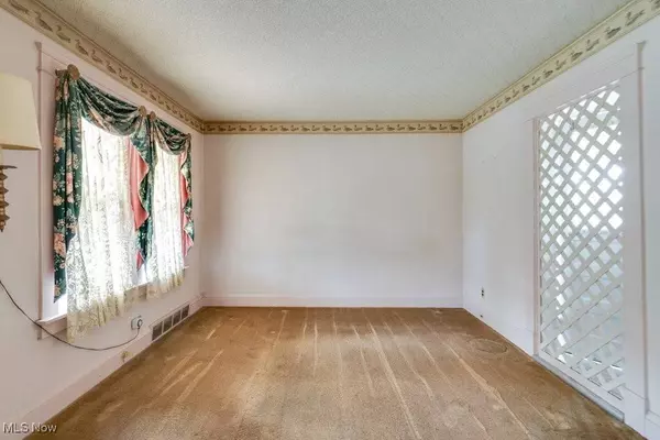 1334 Broadway AVE, Bedford, OH 44146