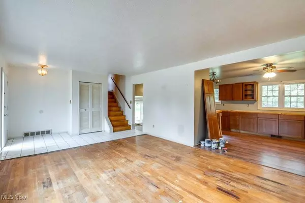 9097 Gettysburg DR, Twinsburg, OH 44087