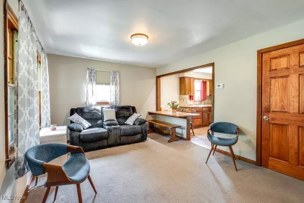 5103 E Rockwell RD, Youngstown, OH 44515