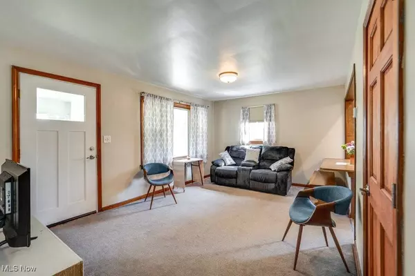 5103 E Rockwell RD, Youngstown, OH 44515