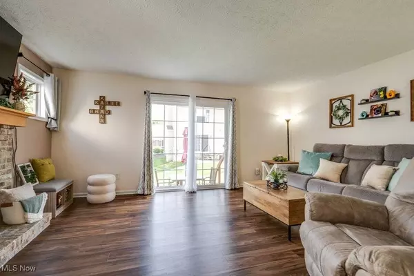 1341 Adele DR, Streetsboro, OH 44241