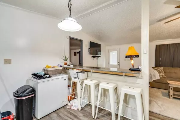 10121 William Henry DR, Streetsboro, OH 44241