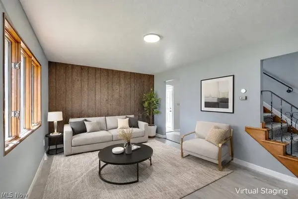 297 Paul ST, Bedford, OH 44146