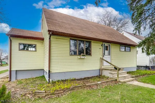 297 Paul ST, Bedford, OH 44146