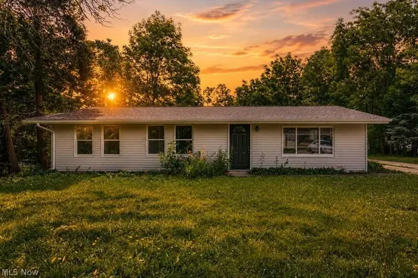 9525 Blitz LN, Streetsboro, OH 44241