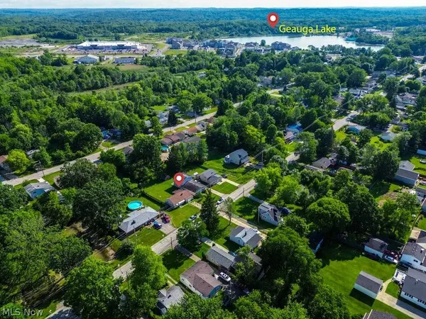 1064 Orchard AVE, Aurora, OH 44202