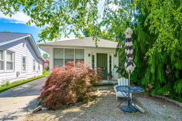 11 E 220th ST, Euclid, OH 44123