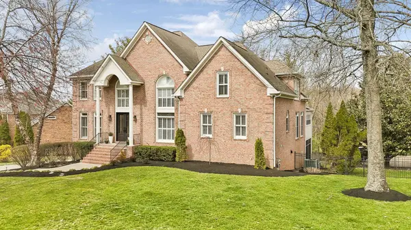 9434 Highwood Hill Rd, Brentwood, TN 37027