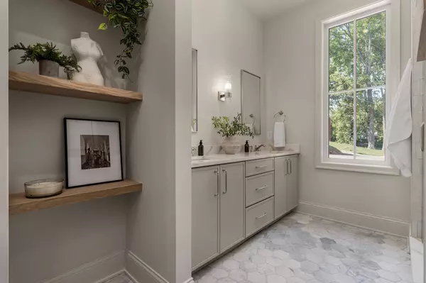 406B Hume St, Nashville, TN 37208