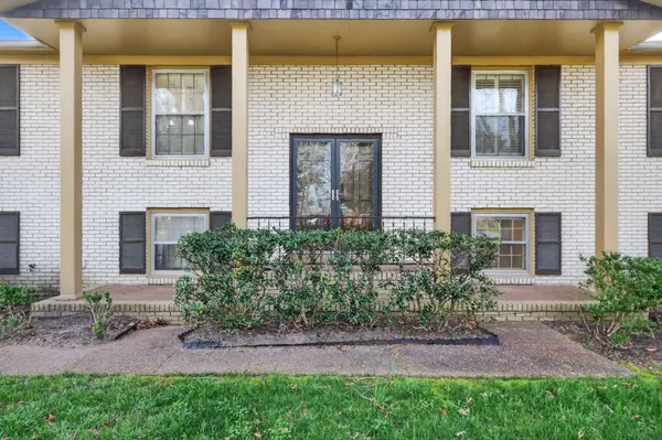 624 Highland View Ct, Hermitage, TN 37076