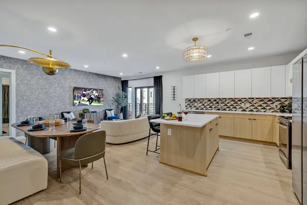 635 7th Ave #S #405, Nashville, TN 37203